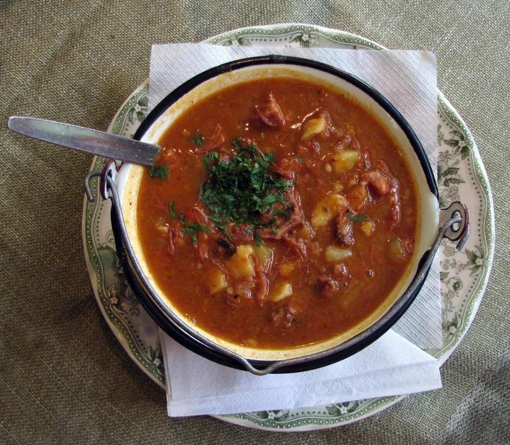 Gulyás (étel)